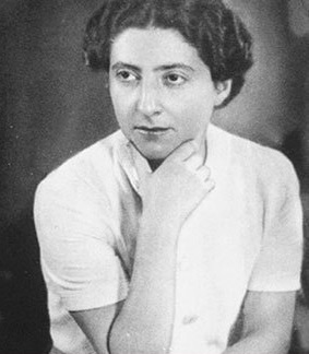 Maria Teresa Parpagliolo negli anni Quaranta. <br>Immagine di pubblico dominio. 